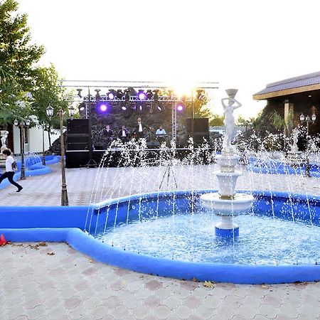 Kavkaz Hotel & Restaurant Marneuli Zewnętrze zdjęcie